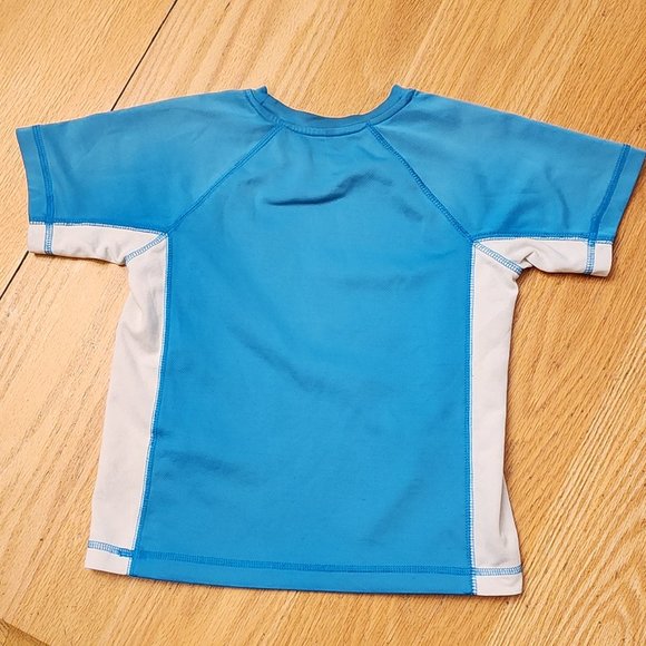 ZeroXposur "Great White Surfing" Rashguard Size 5/6 - Picture 11 of 14